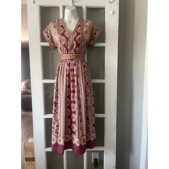 Gal Meets Glam Liza Foral Dress - Picture 9 of 15